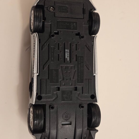 Jaguar C-X75 1:32 diecast silver – lights & sound - Picture 5 of 6